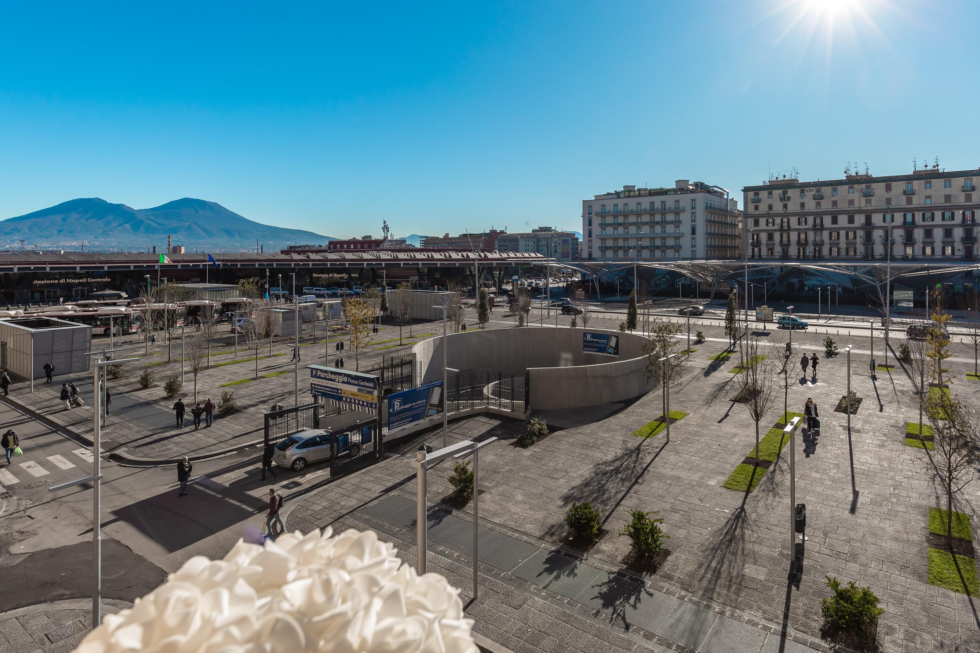 Palace Napoli Exteriör bild